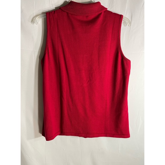 NWOT Susan Graver Red Quilted Vest Stretch Sides Full Gold Zip Snap Pocket Sz L - Picture 4 of 6